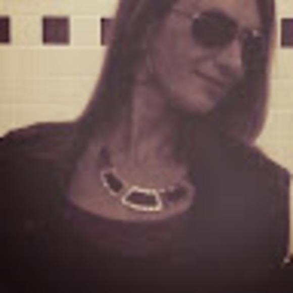 Meet your Posher, Jan - Picture 1 of 1